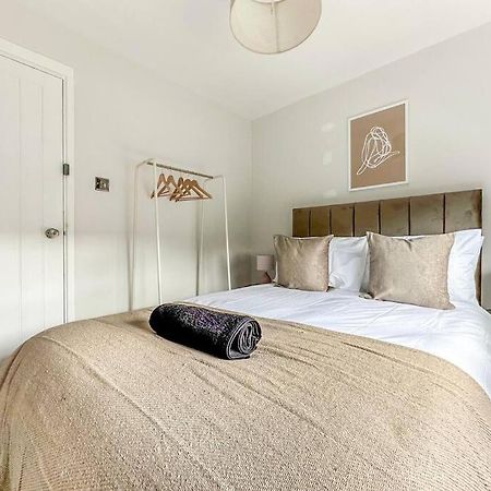 New Cosy Luxury 3 Bedroom House In Battersea Лондон Екстериор снимка