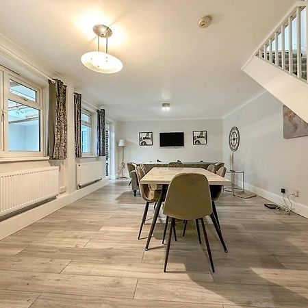 New Cosy Luxury 3 Bedroom House In Battersea Лондон Екстериор снимка